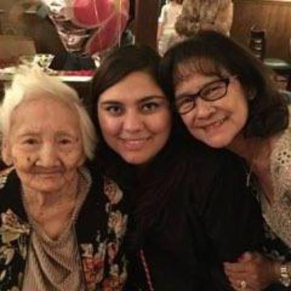 Meet your Posher, Tiffany - Picture 1 of 1